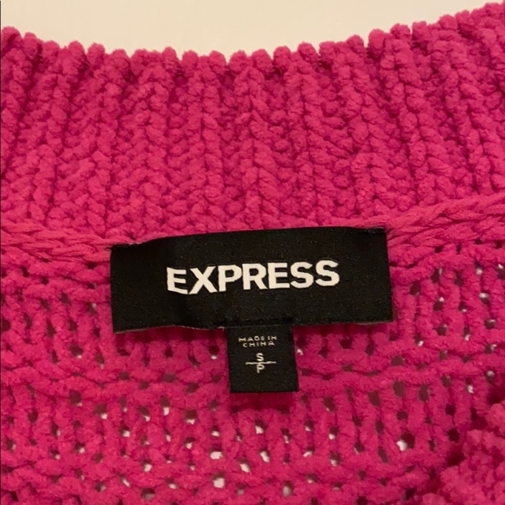 Express Sweater - Picture 2 of 3